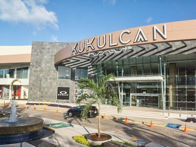 Locales Comerciales En Zona Hotelera Plaza Kukulcan
