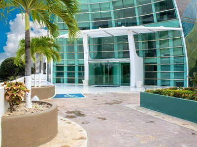 Renta De Oficina Acondicionada 70mts En Cancún