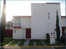 casa en venta en la zona de tlaxcalancingo - 3 baños