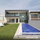 En Venta, Burgos Corinto, Hermosa residencia con Casa club., Temixco - 4 habitaciones - 4 baños - 420 m2
