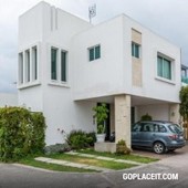 venta casa en fracc. lomas de angelopolis puebla pue, san andrés cholula - 3 baños