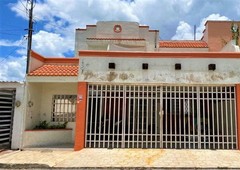 id2032 - casa en venta en fracc. yucalpetén, mérida