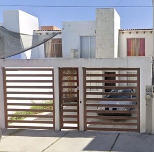 HERMOSA CASA EN VENTA UBICADA EN LA CIMA QUERETARO