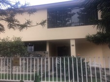 amplia residencia en colonia chapalita