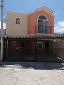 Bonita casa en dos plantas en San Felipe en excelente estado y equipada