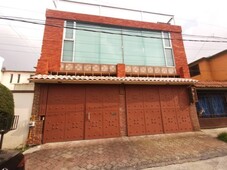 CASA EN VENTA EN ATIZAPÁN, ARBOLEDAS