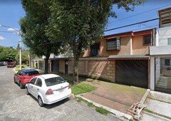 hermosa casa en satelite a un precio muy bajo ideal para la familia