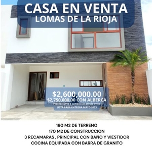 CASA EN VENTA CON OPCION A ALBERCA LOMAS DE LA RIOJA