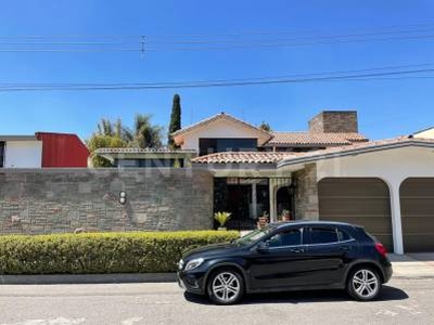 Casa en Venta en Calzada Zavaleta, Puebla, Puebla