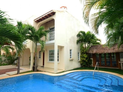 Casa en Venta en La Piedra 2 Cancún, Quintana Roo
