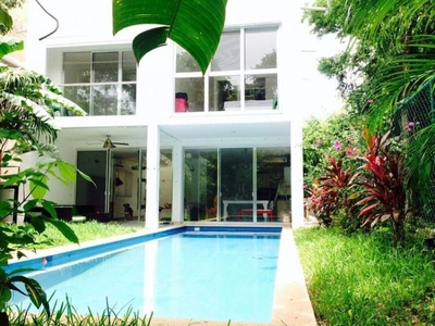 Casa en Venta en residencial el cielo Playa del Carmen, Quintana Roo