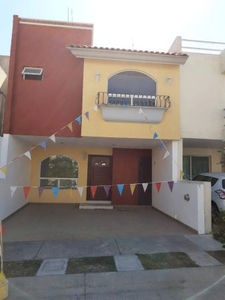 Hermosa casa a estrenar en venta en Guadalupe Inn.