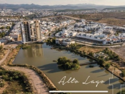 Terreno en venta en Alto Lago