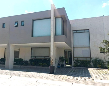 Doomos. Casa en venta en Residencial Valle de las Fuentes