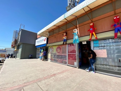 Venta de Centro Comercial ubicado en Villas del Campo, Tijuana