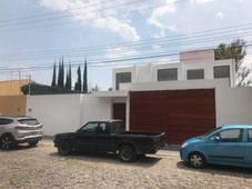 Preciosa Residencia de AUTOR en JURICA, Nueva, Alberca, 4 Recámaras, PREMIUM !!