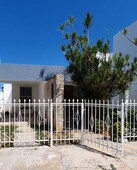 casa en venta en mérida, cerca de hermoso parque