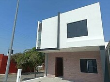 casas en venta - 111m2 - 3 recámaras - manzanillo - 2,500,000