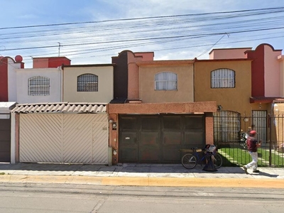 Casa en venta Avenida Paseos Del Valle 12, Paseos Del Valle, Estado De México, México