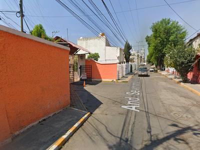 Casa en venta Calle Ixtlememelixtle 24-34, Coacalco, Coacalco De Berriozábal, México, 55700, Mex
