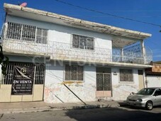 casa de oportunidad a unos pasos de avenida revolución en lopez mateo, mazatlán