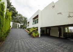 Casas en venta - 888m2 - 4 recámaras - Lomas de las Aguilas - $25,000,000