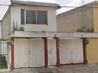 Casa en venta Calle Valle De Los Piracantos, Izcalli Del Valle, Buenavista, Estado De México, México