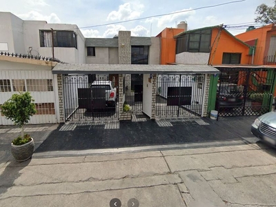 Casa en venta San Juan 236, Mz 024, Valle Dorado, Tlalnepantla De Baz, Estado De México, México