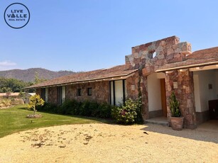 Casa en condominio en venta Santa Magdalena Tiloxtoc, Valle De Bravo, Estado De México, México