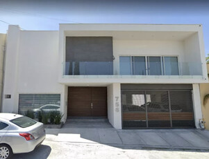Casa En Venta, Precio Muy Econmico (remate) - Muralistas 756, Contry La Silla 8o Sector, 67173 Guadalupe, N.l.
