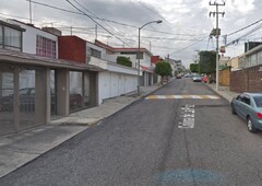 CASA EN COLINA DE LA PAZ ,FRACC. BOULEVARES NAUCALPAN DE JUÁREZ