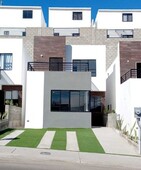 casa en venta en alba residencial lomas de la presa tijuana