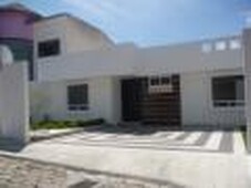 Casa en Venta en Fraccionamiento los Castaños en San Cayetano Teziutlán, Puebla