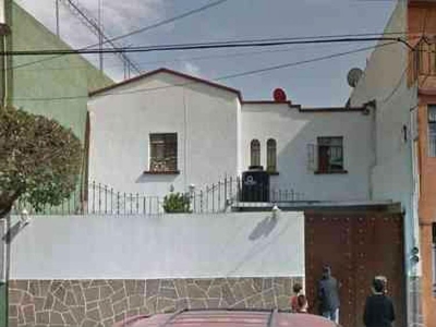 Casa en Venta en Nueva Santa María Azcapotzalco, Distrito Federal
