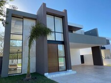 casa en venta en privada la rejoyada, zona de alta plusvalía en mérida, yucatán.