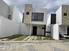 casa nueva en lomas lll