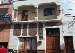 Casa venta Queretaro centro histórico frente centro cultural USO MIXTO Y SERVICI