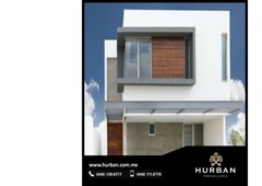 hurban vende casa nueva al norte, en coto con alberca