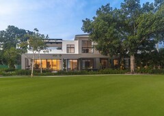 increíble casa con vista al campo de golf- yucatan country club