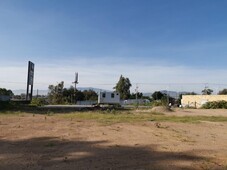 Terreno comercial en VENTA