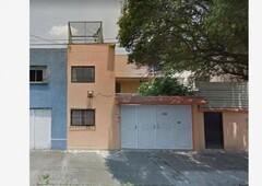 vendo casa de tres recamaras en la nueva santa maria azcapotzalco