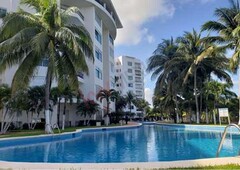 venta de exclusivo penthouse en el magnifico condominio isla dorada ubicado en punta dorada en el centro de la zona hotelera de cancún