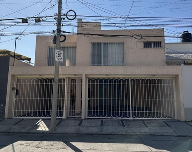 Casa en Venta en LA CALMA Zapopan, Jalisco