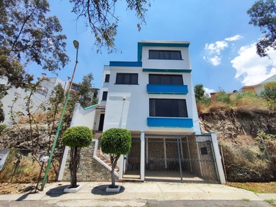 Casa en Venta en Paseos del Bosque Naucalpan de Juárez, Mexico