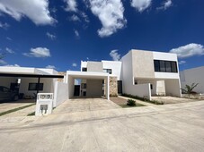 doomos. casa en venta en cholul, mérida