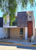 doomos. casa en venta en el mayorazgo leon gto.