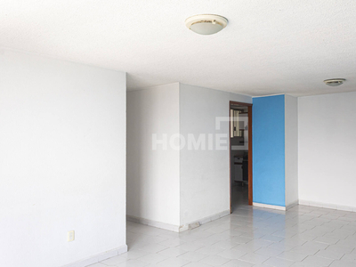 Bonito Departamento Con Excelente Ubicación En San Isidro, 63094