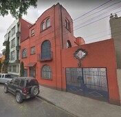 doomos. casa en la colonia condesa en remate bancario