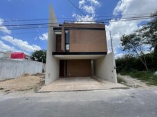 Doomos. casa en venta en merida- Montebello- entrega inmediata