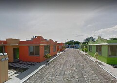 Doomos. Casa en VENTA - Fraccionamiento La Arboleda - Chiapas - Remate